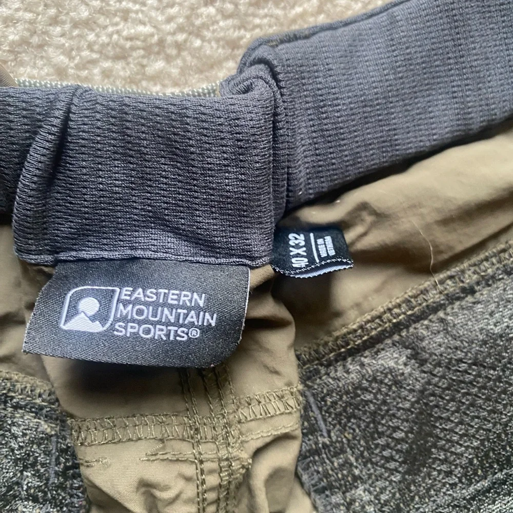 Eastern Mountain Sports Hiking Pants Mens 40x32 Khaki‎ Cargo Utility Belted